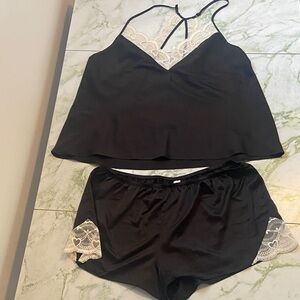 Flora Nikrooz Black Cami & Short Sleep Set with Cream Lace XL